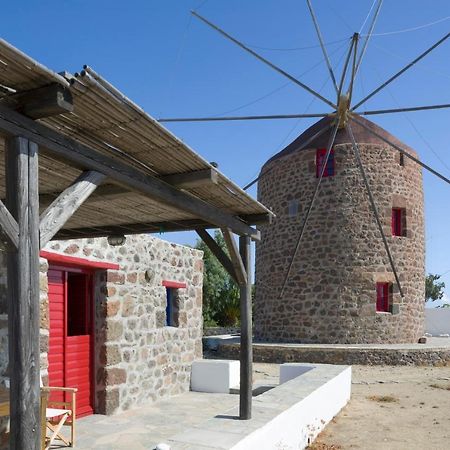 Marketos Windmill And Houses ตริปิตี ภายนอก รูปภาพ